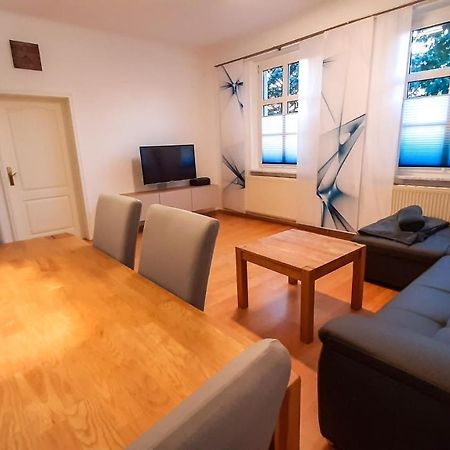 Ferienwohnung Pasewalk, 110 Qm Mit Geschirrspueler Papendorf  エクステリア 写真